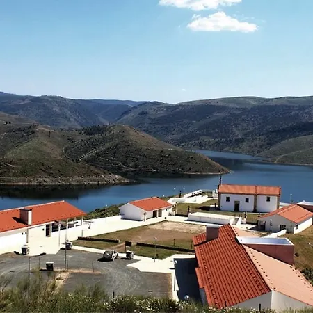 Alojamento Rural De Covelas (Braganca)
